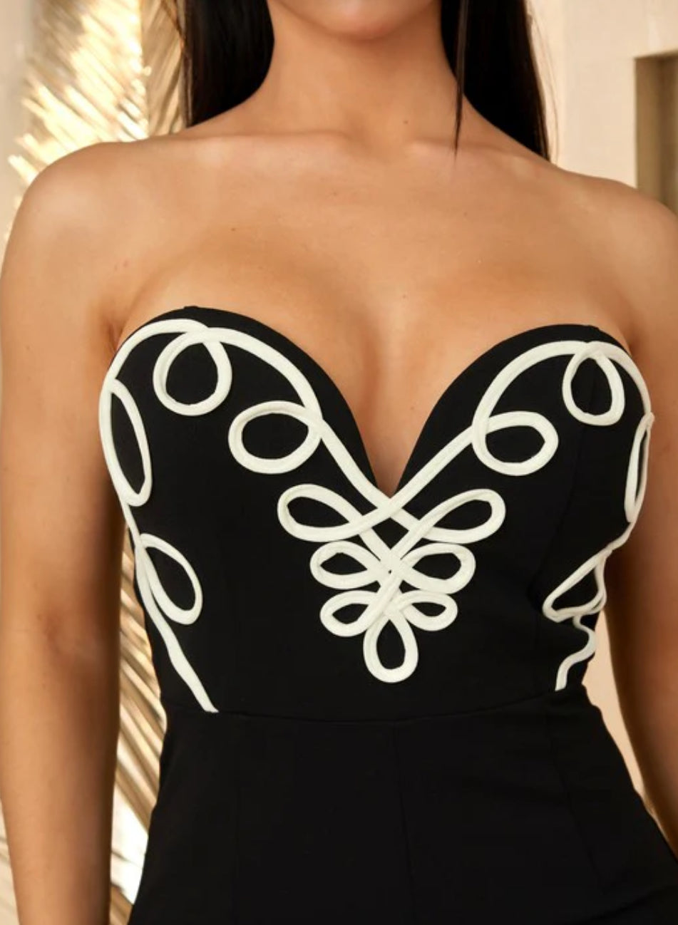 black jumpsuit with white detail date night girls night out